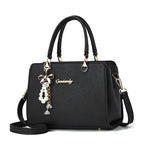 New Versatile Niche Women's Summer Handbag Fashionable Small Bucket Bag Crossbody Bag Soft Quality Bags