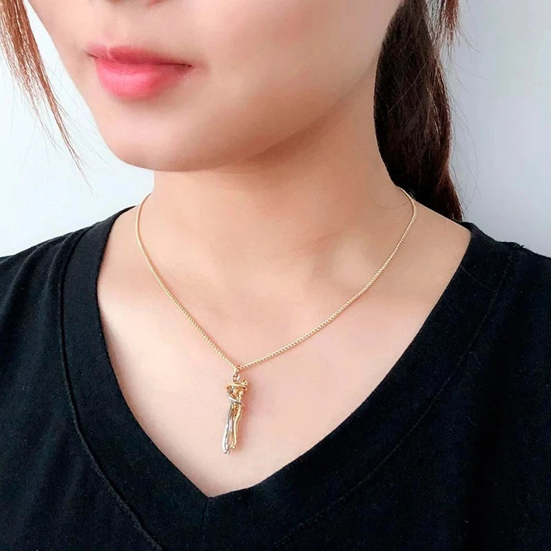Hug Couples Pendant Necklace for Him and Her, The Tale of Two Lovers Jewelry, Affectionate Hug Necklaces Couple for Women Men